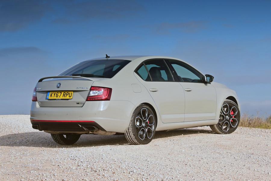  Skoda Octavia vRS 245 (5E) 2017 года  (UK) (фото 3 из 12)